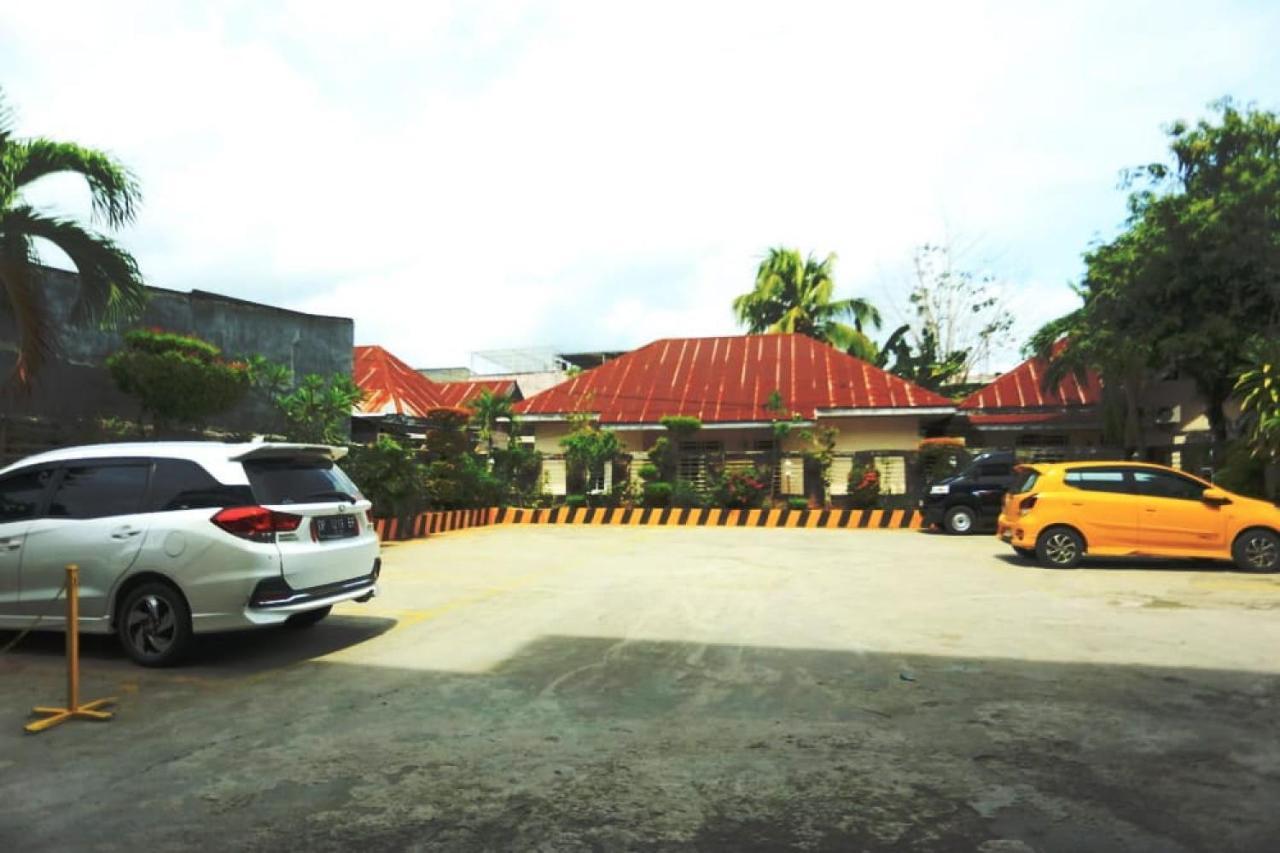 Urbanview Hotel Mulia Indah Palopo Dış mekan fotoğraf