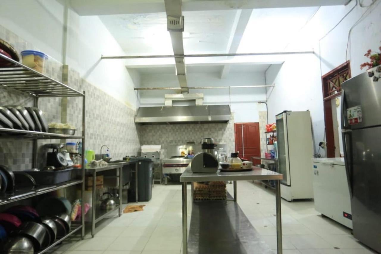 Urbanview Hotel Mulia Indah Palopo Dış mekan fotoğraf