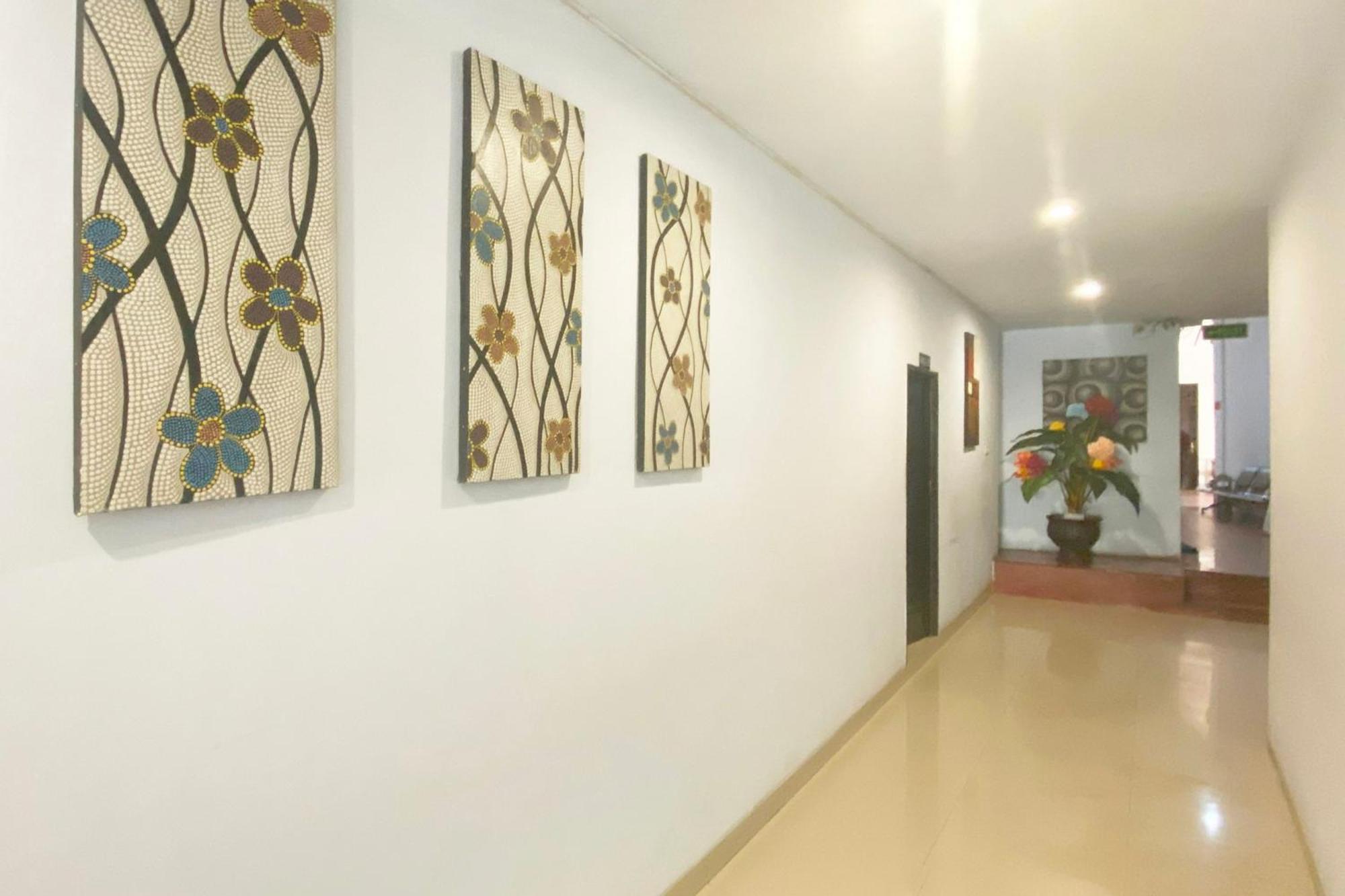 Urbanview Hotel Mulia Indah Palopo Dış mekan fotoğraf